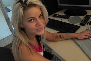 日本wbbwbbwhd高潮