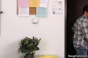 电车痴汉高潮弓腰无码视频